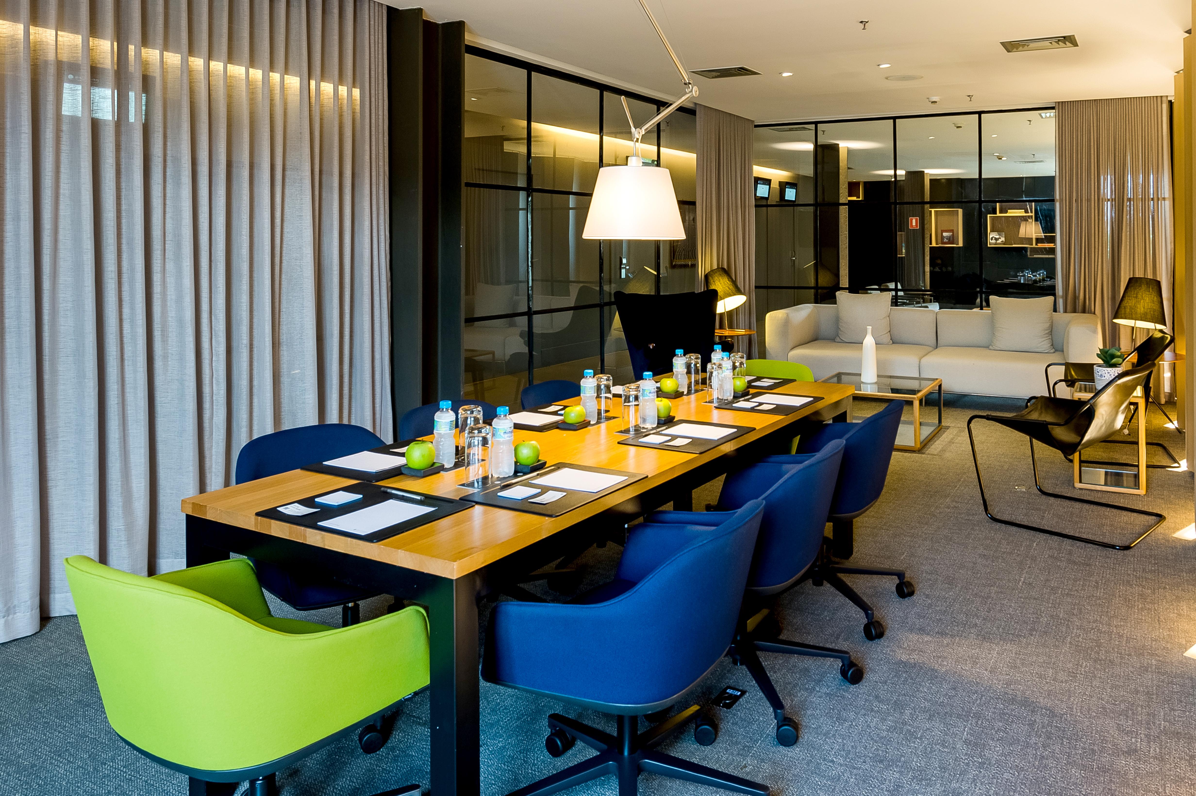 Hotel Pullman Sao Paulo Guarulhos Airport Zewnętrze zdjęcie Meeting room at the hotel