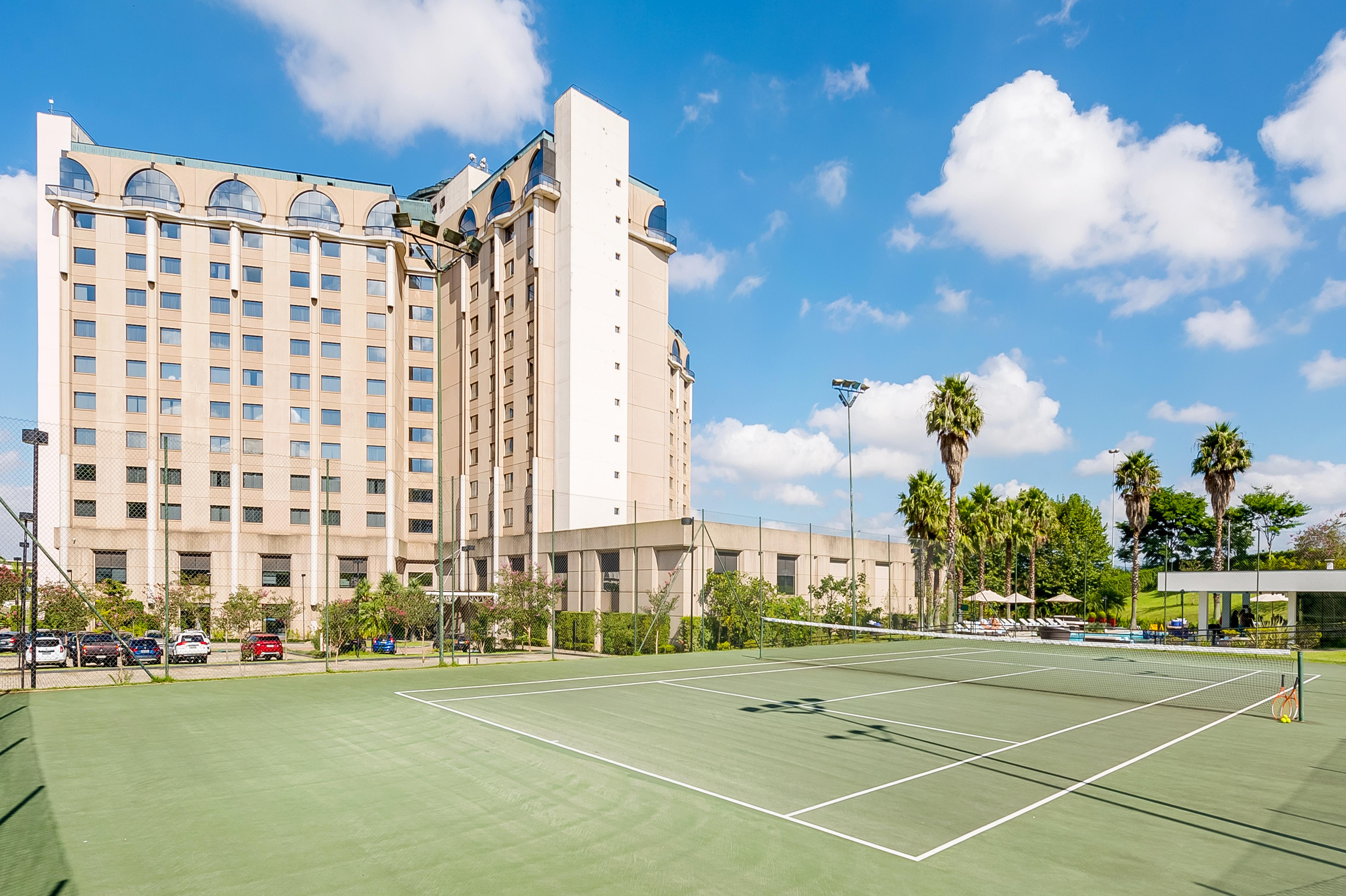 Hotel Pullman Sao Paulo Guarulhos Airport Zewnętrze zdjęcie Tennis courts at the Hyatt Regency Newport Beach